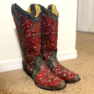 CORRAL CRYSTAL AND RED SEQUIN INLAY COWGIRL BOOTS